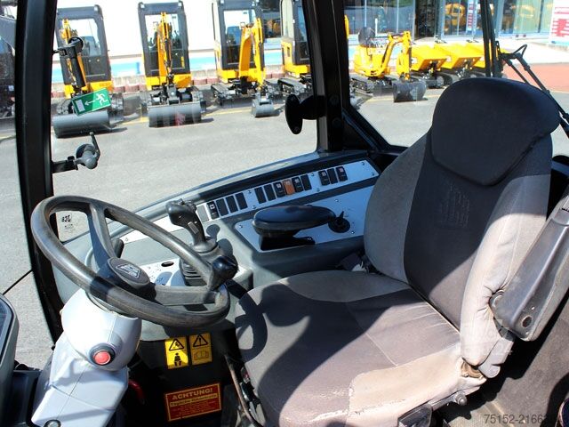 Excavadora de ruedas JCB 406