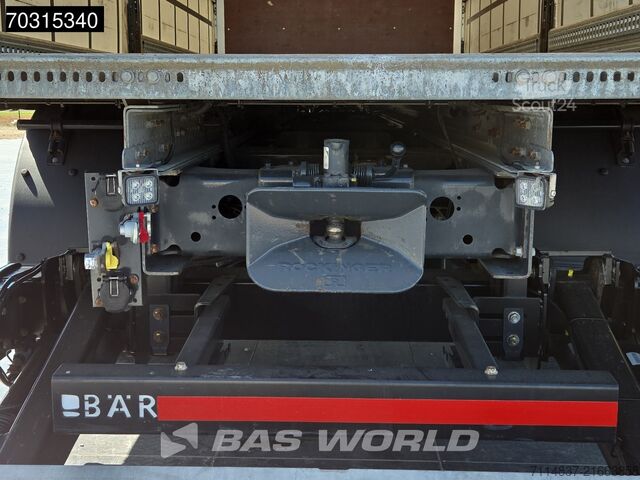 Curtain sided Iveco Eurocargo 180E320 4X2 18 toneladas, trampilla e...