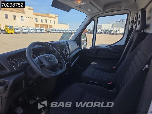 Camioneta Iveco Daily 35C16 Furgón de plataforma elevadora con ...