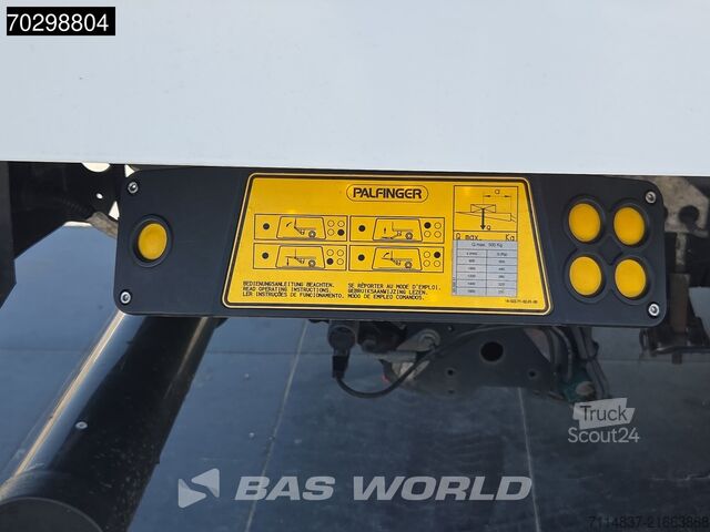 Camioneta Iveco Daily 35C16 Furgón de plataforma elevadora con ...