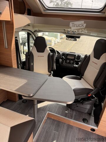 Teilintegriertes Wohnmobil WEINSBERG CaraSuite 650 MEG EDITION [SPICY] LP 76.339 ¤ !