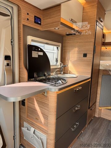 Teilintegriertes Wohnmobil WEINSBERG CaraSuite 650 MEG EDITION [SPICY] LP 76.339 ¤ !