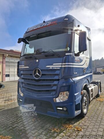 Štandardný ťahač Mercedes-Benz 1846 Actros