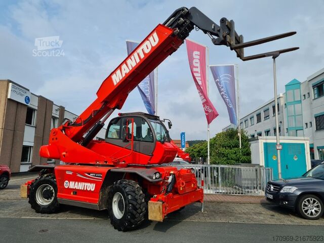 Sollevatore telescopico Manitou MRT 2150 Privilege Tüv S2