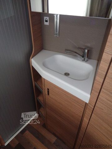 Autorulotă semi-integrată WEINSBERG CaraCompact 600 MF *DuoControl*e. Einstiegstufe*