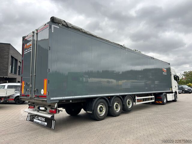 Puspiekabe ar staigājošo grīdu KRAKER CF-Z Schubboden 92m³ 10mm Boden Sehr sauber