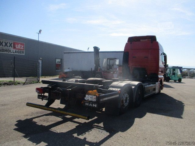 Maināms virsbūves kravas automobilis MAN TGX 26.440, Retarder, Schalter, Motorschaden