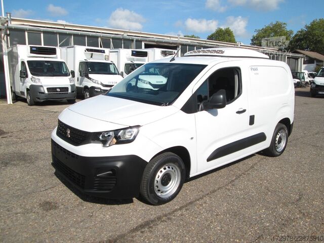 Fourgon isotherme frigorifique PEUGEOT Partner *Carrier Tiefkühler*Klima*Euro6*