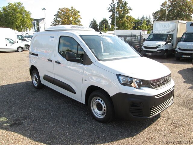 Fourgon isotherme frigorifique PEUGEOT Partner *Carrier Tiefkühler*Klima*Euro6*