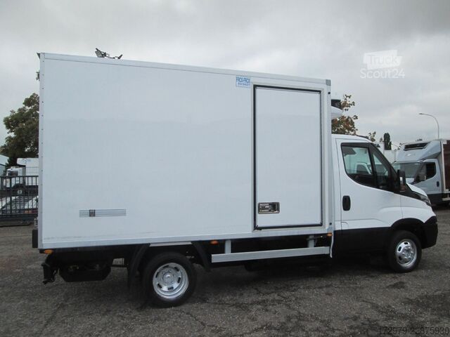 Chladiareň dodávka IVECO 40 C14 CNG 3.0 *Maxi 2xCarrier Tiefkühler*Euro6*