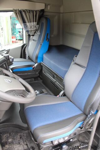 Abrollkipper VOLVO FH 540 8x4 BB - HYVA 28-55S - Nr.: 465