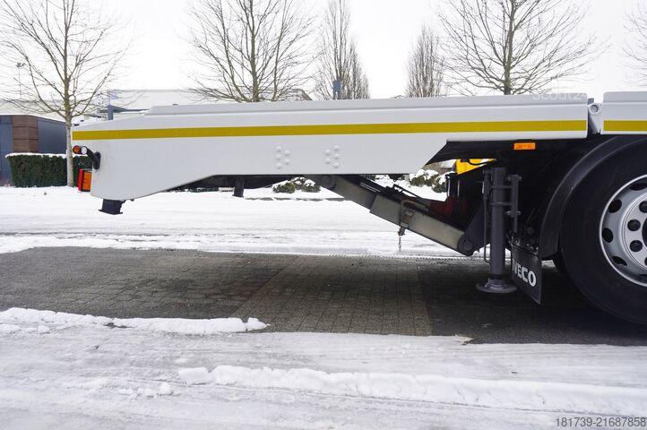 Prevoznik avtomobilov Iveco Stralis 360 EEV Tow truck 6x2