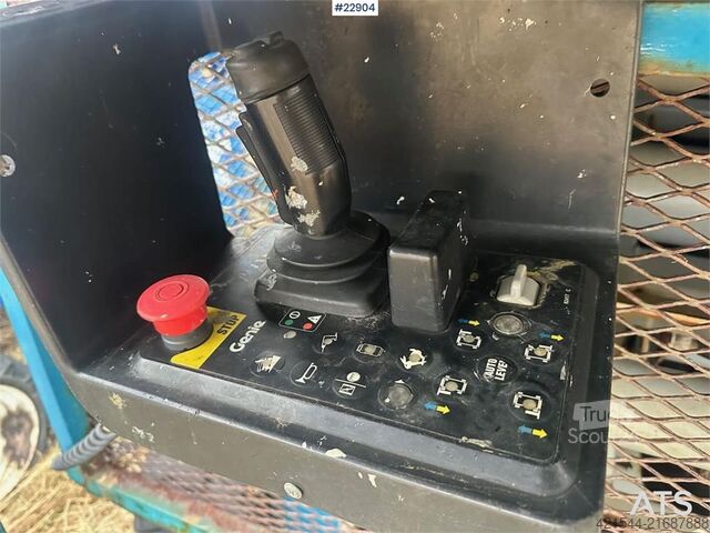 Makaslı kaldırma Genie GS-4390 lift