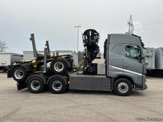 Autocamion pentru transport bușteni VOLVO FH 16 650 6X4 LANGHOLZZUG + DOLL M2K-9L NACHLäUFER MIT PALFINGER EPSILON S260C96, I-SHIFT, RETARDER,