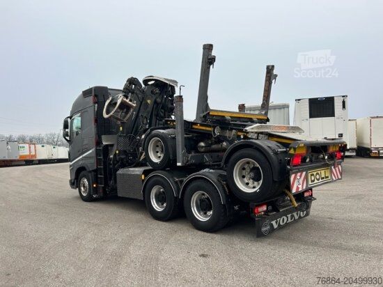 Autocamion pentru transport bușteni VOLVO FH 16 650 6X4 LANGHOLZZUG + DOLL M2K-9L NACHLäUFER MIT PALFINGER EPSILON S260C96, I-SHIFT, RETARDER,