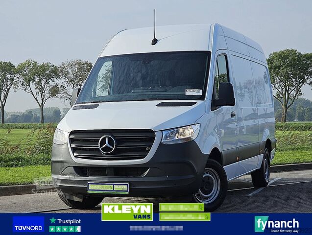 Hochdachkombi MERCEDES-BENZ SPRINTER 317 L2H2 RWD Automaat Airco Mbux Camer...