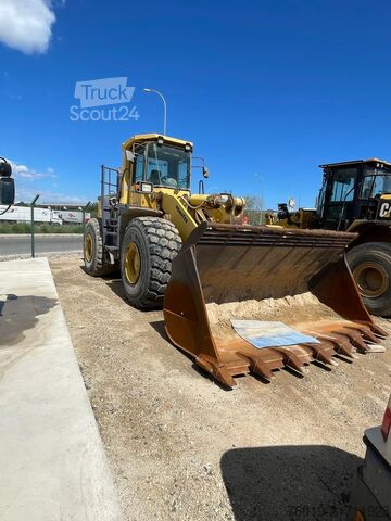 Radlader KOMATSU WA500-3