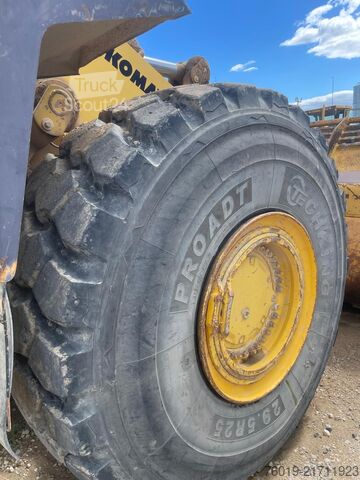 Radlader KOMATSU WA500-3