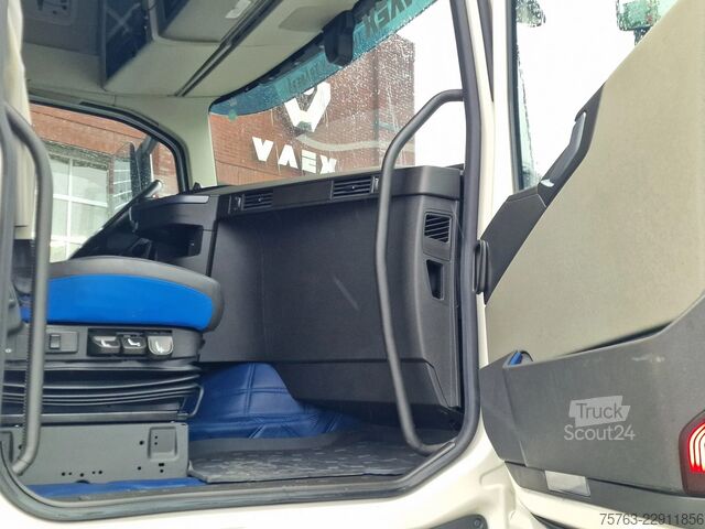  Volvo FH 13.460 Globetrotter XL 6x2 - Full spoiler - ...