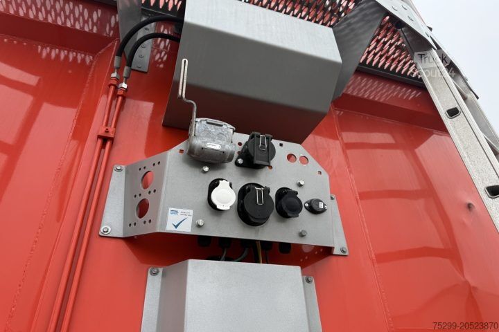 Semirremolque  K100 Schubboden / Swiss-Vehicle