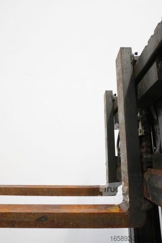 Trukki Linde E 16 EVO 386-02