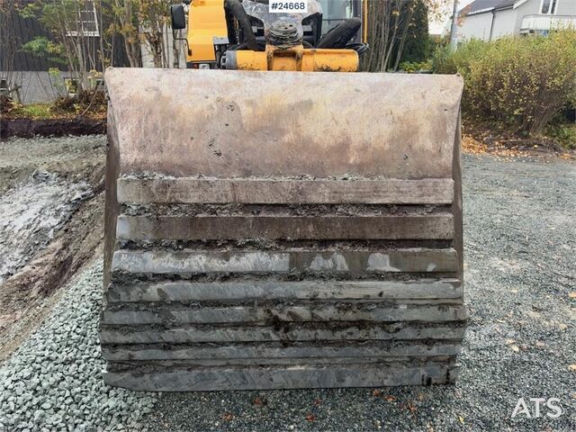 Gravemaskin på hjul Volvo EW140D Wheeled Excavator with Rototilt, GPS and Gr