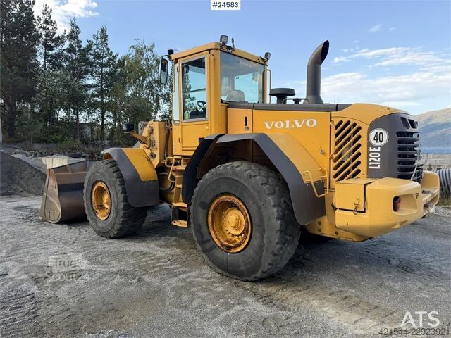 Nakladač Volvo L120E Wheel Loader w/Bucket