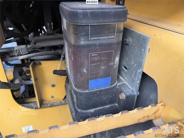 Nakladač Volvo L120E Wheel Loader w/Bucket