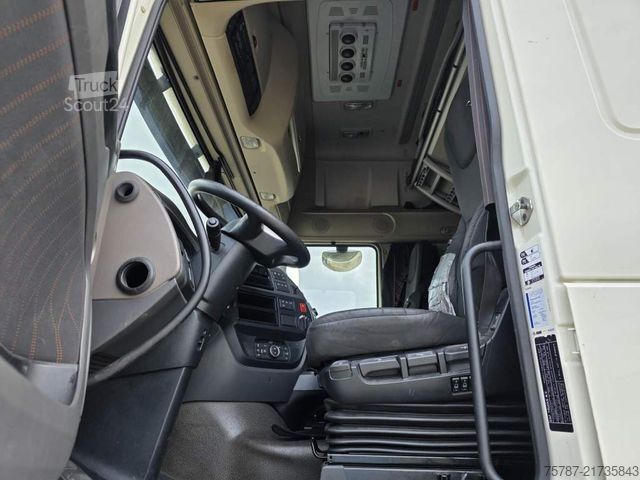 Volumen trækker DAF XF 450 LL SSC, Standklima, Feuerlöschkästen