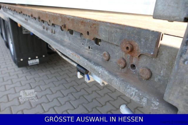 Otevřený návěs s plachtou SCHMITZ CARGOBULL Mega Varios 3,05m Innen neue Plane ¤395.-mt