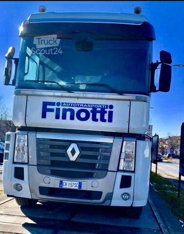 стандартний тягач Renault Magnum 520 Magnum 520