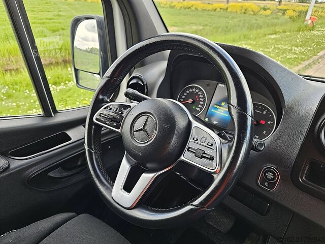 Στέισον βάγκον με ψηλή οροφή MERCEDES-BENZ SPRINTER 315 L3H2 Maxi Automaat!