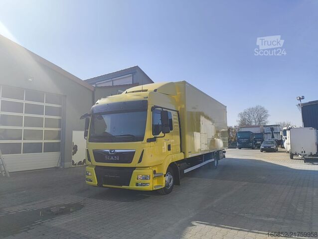 Закрытый кузов MAN TGL 12.250 4x2 Euro 6 Möbelkoffer m. Treppe