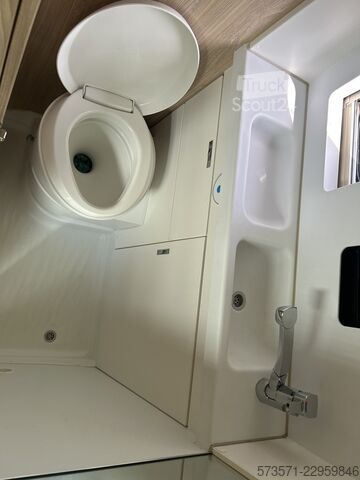 Obytný automobil Fiat Ducato Weinsberg Carabus 2023 | Manual | Techo elevable