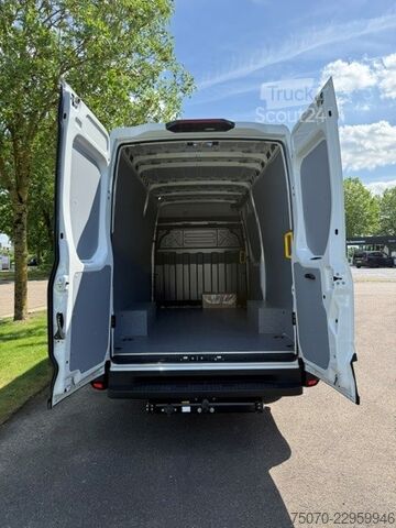 Kassevogn Iveco Daily 35