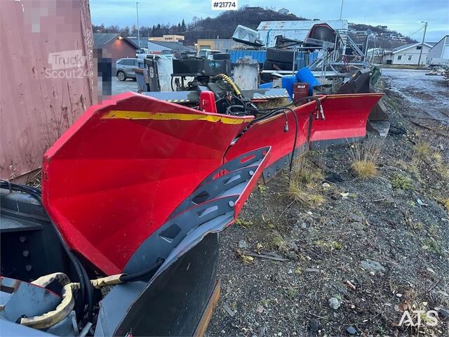 Snowplough Siljum skjer w/ throwing wing