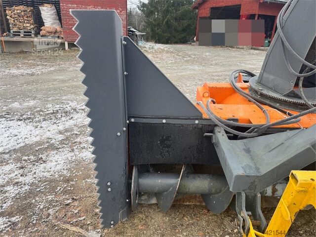 Epoke S2450 Snow Blower Epoke S2450 Snow Blower