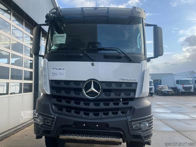 Fahrgestell mit Fahrerhaus Mercedes-Benz Arocs 1736 AK 4x4 Chassis Cabin