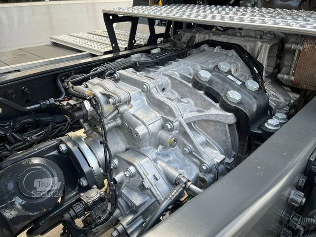 De Jong Trucks & Trailers B.V. De Jong Trucks & Trailers B.V. De Jong Trucks & Trailers B.V.