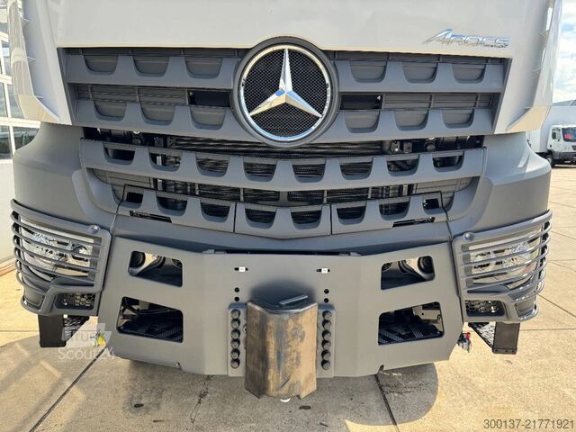 Teška dužnost Mercedes-Benz Arocs 4058 AS 6x6 Tractor Head 180T Push Pull E...