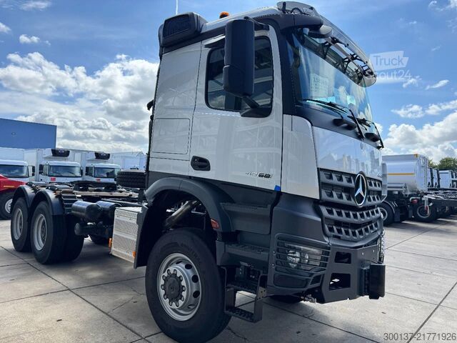 Tungt arbeid Mercedes-Benz Arocs 4058 AS 6x6 Tractor Head 180T Push Pull E...