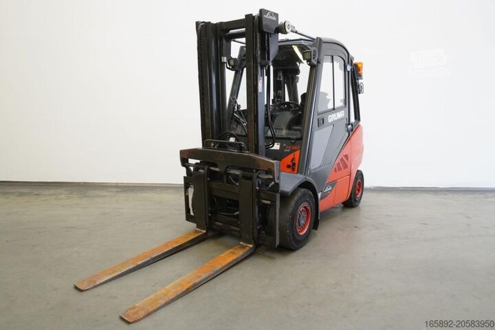 Gaffeltruck Linde H 30 D (3B) EVO 393-02