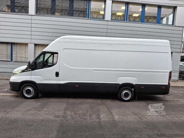 Højt tag varevogn IVECO 35S14HA8 V/P / H3- Maxi-Hoch 2.10m / Hi-Matic