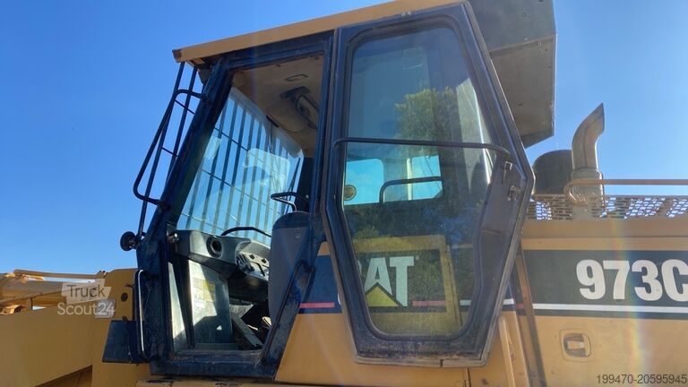 Nakladalec goseničar Caterpillar 973 C