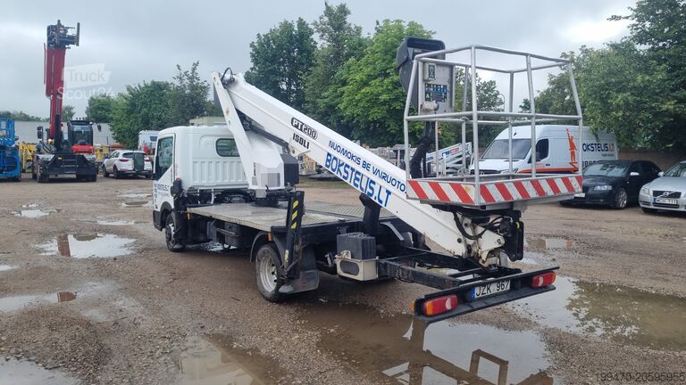 Plateforme élévatrice montée sur camion Isoli PT200 on Nissan NT400
