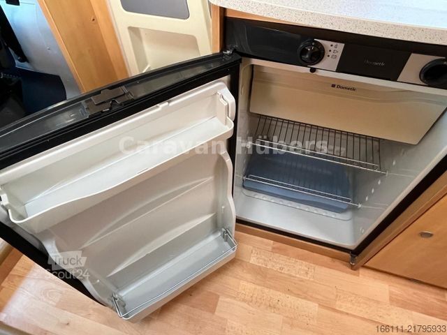 Half-integraal camper DETHLEFFS T 001 - Festbett -  - Solar - Klima -