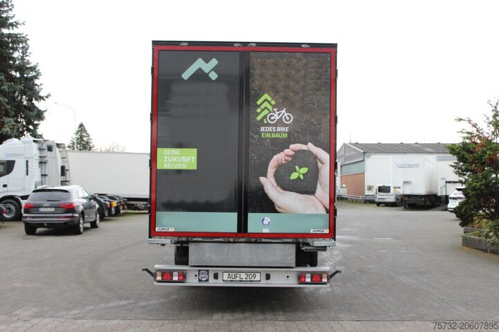 Camion caisson Mercedes-Benz Atego 1530 Koffer DS Schlafkab Durchladen 99Tkm!
