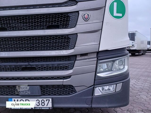 стандартен влекач SCANIA R460 CR20H ACC ADAS Package