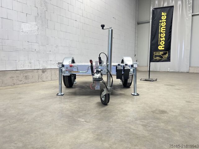 Platform römorku ve evrensel taşıyıcı Vezeko Generator 1-Achser Maschinentransporter