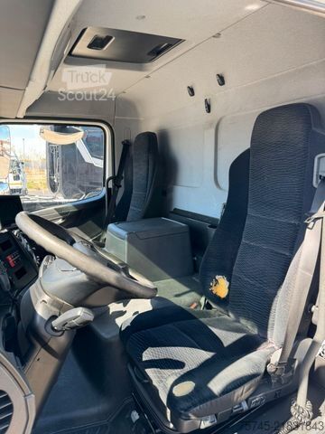 Nákladné auto s plochou korbou a plachtou MERCEDES-BENZ ATEGO 818 * *STANDHEIZUNG*LBW * AUTOMATIK*
